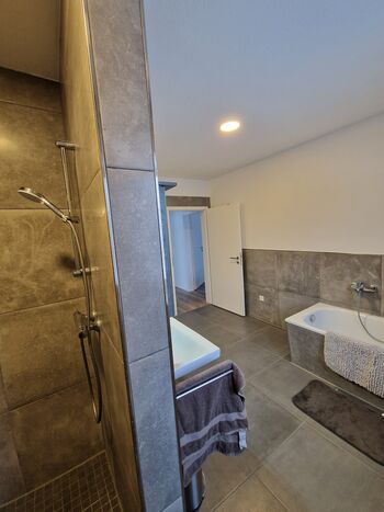 Monteurwohnung RoomWork24 – 10 Betten | Parkplatz Obrázok 5