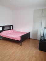 komfortables Einzelzimmer Forbach - Smart TV, Küche und WLAN Bild 15