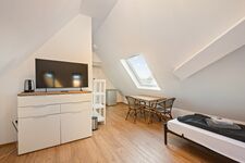 Monteurzimmer Zimmer mit eigenem Bad/WC. Gemeinschaftsküche Bild 9