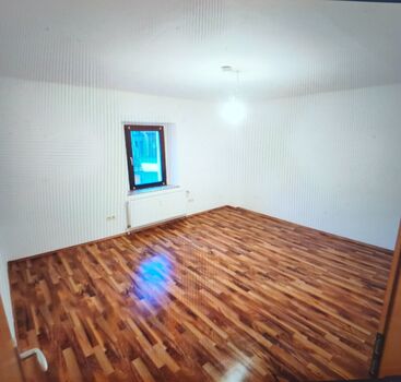 Wunderschöne und geräumige Wohnung mit kurzen Wegen Bild 2