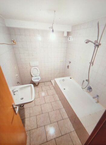 Wunderschöne und geräumige Wohnung mit kurzen Wegen