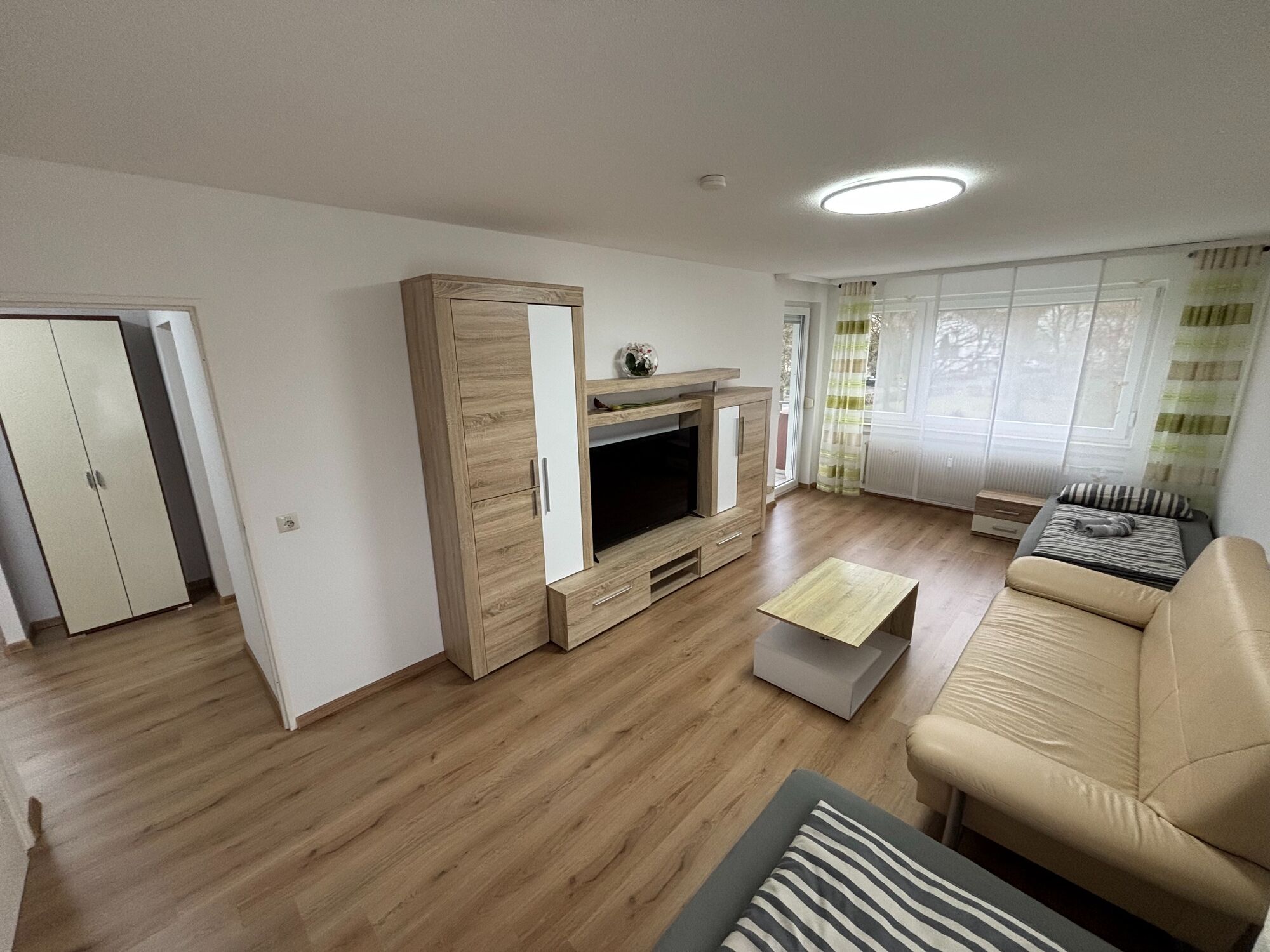 Schlafzimmer 2 (Wohnzimmer)