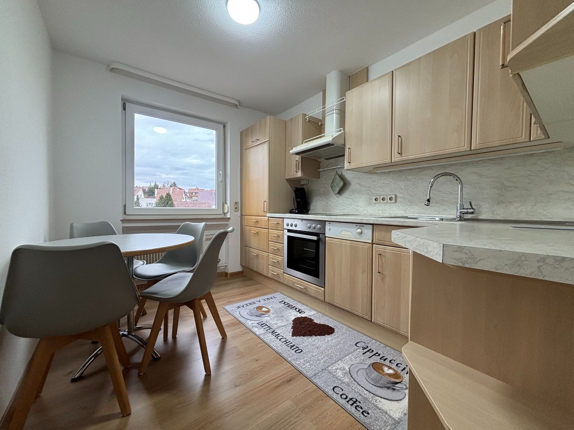 Küche (voll ausgestattet)