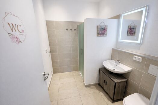 Moderne und saubere Wohnungen nahe Ingolstadt Bild 5