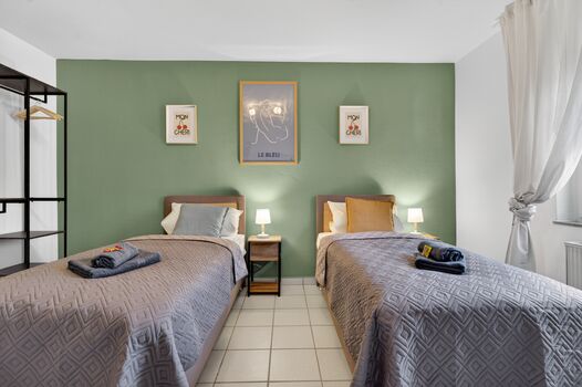 7 Personen - 4 Schlafzimmer - 2 Bettzimmer - Borken Bild 3