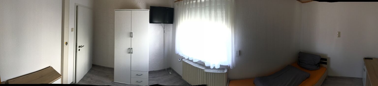 ZIMMERPOOL - Monteurzimmer Nattheim Bild 3