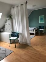 4. Schlafzimmer mit 2 Einzelbetten mit Raumtrenner