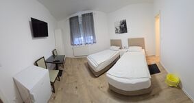 Zweibettzimmer mit Einzel Boxspringbetten EG