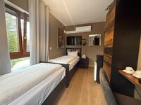 Zweibettzimmer mit Gemeinschaftsbad