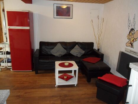 Monteurwohnung: 2 SZ/4x Einzelbetten; zw. Merzig und Losh. Bild 5