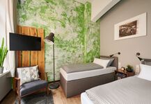 CITY | Parking free | ab 18 Euro/Gruppe | Küche | TV | WLAN Picture 14